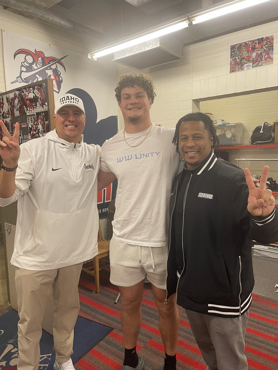 Derek Colman-Brusa (@colmanbrusa2026) on Twitter photo Had a great visit from my frosh/soph year head coach <a href="/CoachCross2/">Coach Sheldon Cross</a> now at University of Idaho and HC <a href="/CoachTFord/">Thomas Ford Jr</a> Loved the visit and knowing I’ll always have a home with the Vandals! Thank you for the offer to attend and play football for U of I
<a href="/VandalFootball/">Idaho Football</a> #GoVandals 🏈✌️ Had a great visit from my frosh/soph year head coach <a href="/CoachCross2/">Coach Sheldon Cross</a> now at University of Idaho and HC <a href="/CoachTFord/">Thomas Ford Jr</a> Loved the visit and knowing I’ll always have a home with the Vandals! Thank you for the offer to attend and play football for U of I
<a href="/VandalFootball/">Idaho Football</a> #GoVandals 🏈✌️