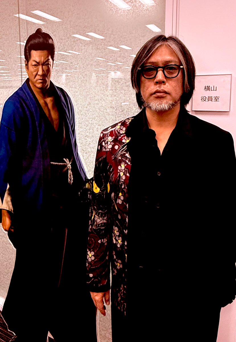 WILDSIDE×龍が如く第二弾
着々と進んでます。

サンプル着てみました。
※横のキャラクターは関係ありません。

#wildsideyohjiyamamoto
#yohjiyamamoto 
#龍が如く