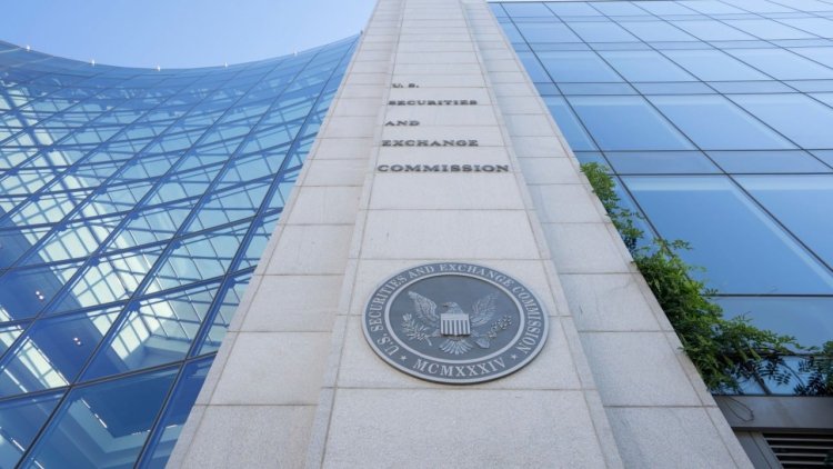 bcbnew's tweet photo. A new SEC-led task force could speed up the approval process for crypto ETFs like XRP, SOL, and DOGE, offering clearer regulations, increased transparency, and broader access for investors. 
Detail: https://t.co/aDKTroh0Ty    
#bcbnews #SEC #crypto_ETFs #XRP #SOL #DOGE #ETF_approval #cryptocurrency_regulation #crypto_task_force #Hester_Peirce #digital_assets