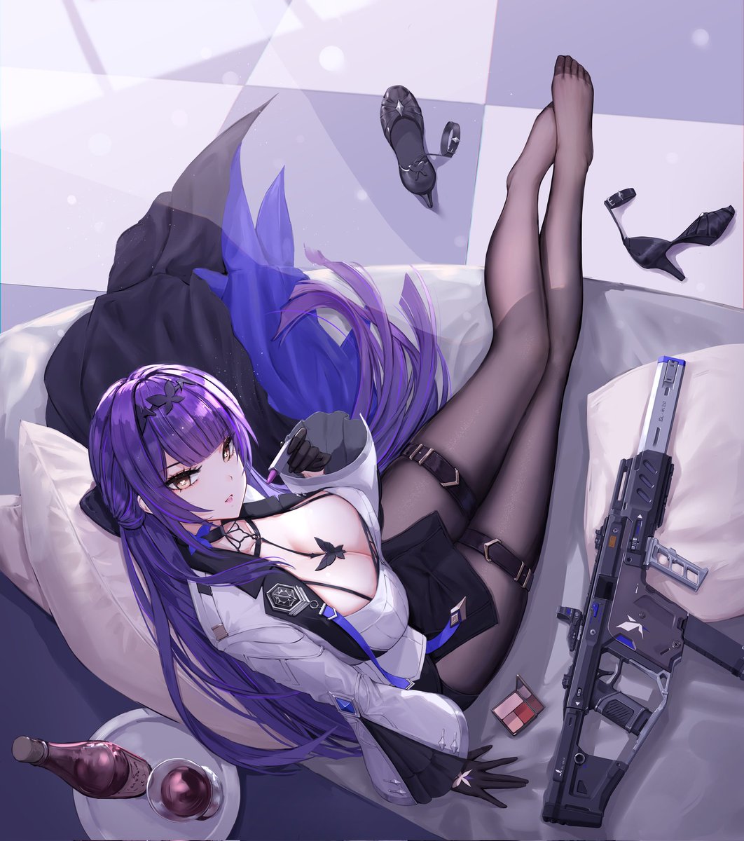 AtelierLiang's tweet image. Got the legendary skin of Flavia so I'v drawn another fanart of her.
#Strinova
#卡拉彼丘