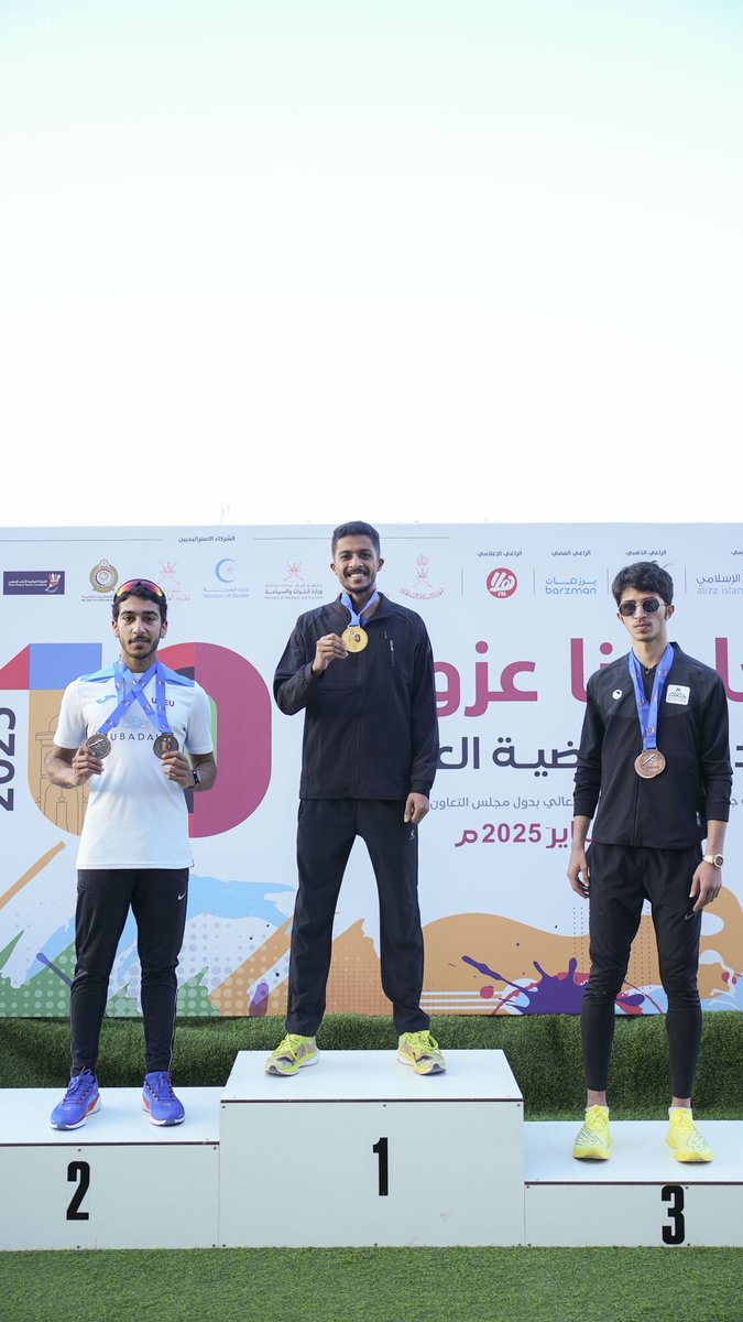 mohammedrunner's tweet photo. ذهبية 🥇سباق ٨٠٠ متر في بطولة الخليج للجامعات ومؤسسات التعليم العالي، ممثلاً #جامعة_السلطان_قابوس 
#الدورة_الرياضية_العاشرة 
#خليجنا_عزوتنا https://t.co/hw8RC0VVR4