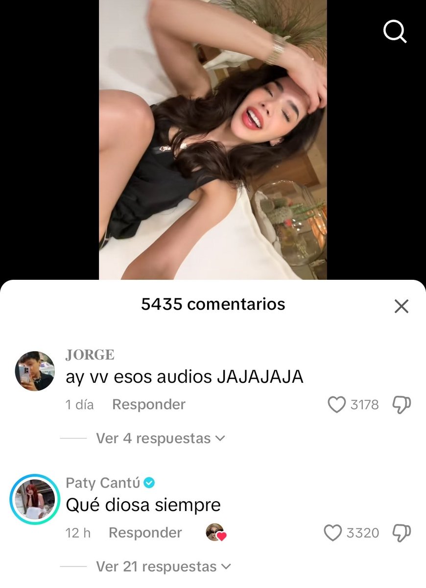 Para los que quieren inventar rivalidades entre ellas.
<a href="/PatyCantu/">P A T Y * C A N T Ú</a> <a href="/keniaos/">NINI</a> ❤️‍🩹