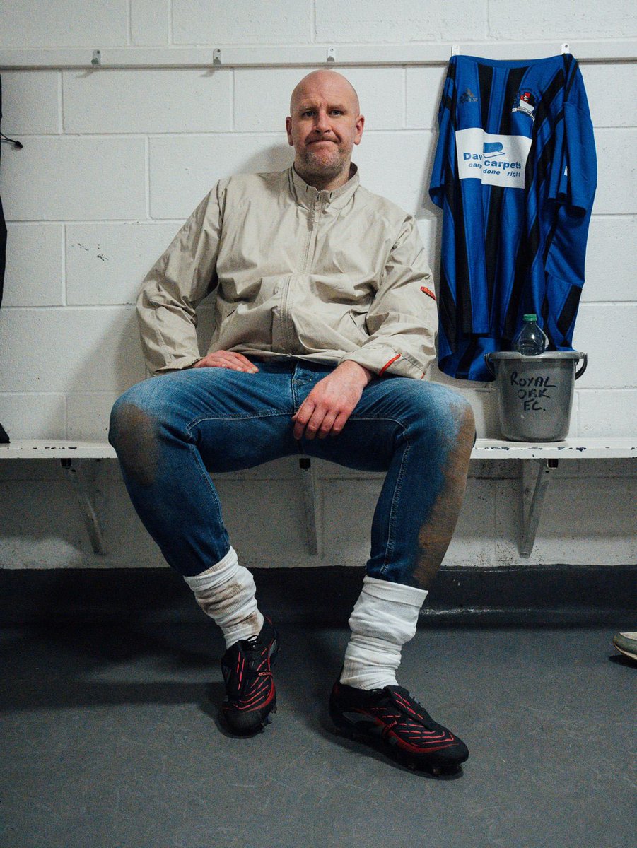 Bracknall launches the new adidas predators with good friend  <a href="/p_e_d_a_l_o/">Pedalo Photography</a>