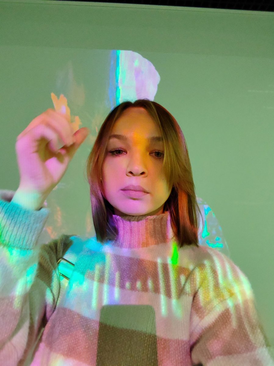 Good morning ✨ 
Yesterday on the stream I promised to show the progress of work on the picture. The picture is unusual. I will draw on an aluminum canvas. Size 75x120cm.
It will be an interesting experiment 👌🏻