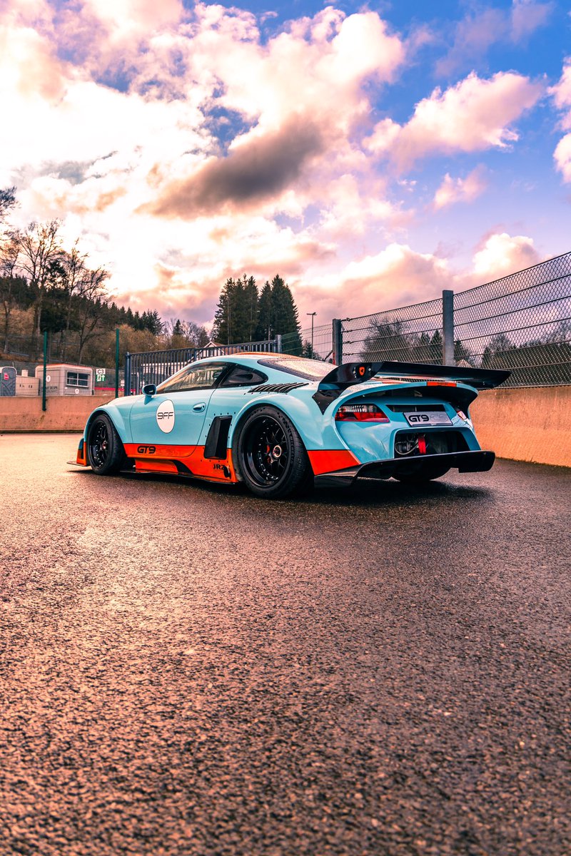 aka_valou's tweet photo. 9FF GT9CS 🏁🌆 https://t.co/HMaenhZ4jH