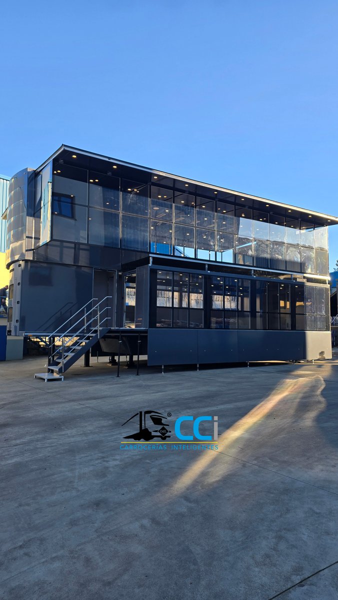 GRUPOODL's tweet photo. CCI Carrocerías Inteligentes en @grupoodl fabrica un nuevo Hospy 200 para el equipo @clxmotorsport
¡Muchas gracias  a @clxmotorsport por confiar en nuestro trabajo!
#grupoodl
#hospy200
#clxmotorsport
#carroceriasinteligentes https://t.co/10CB8lWhLF