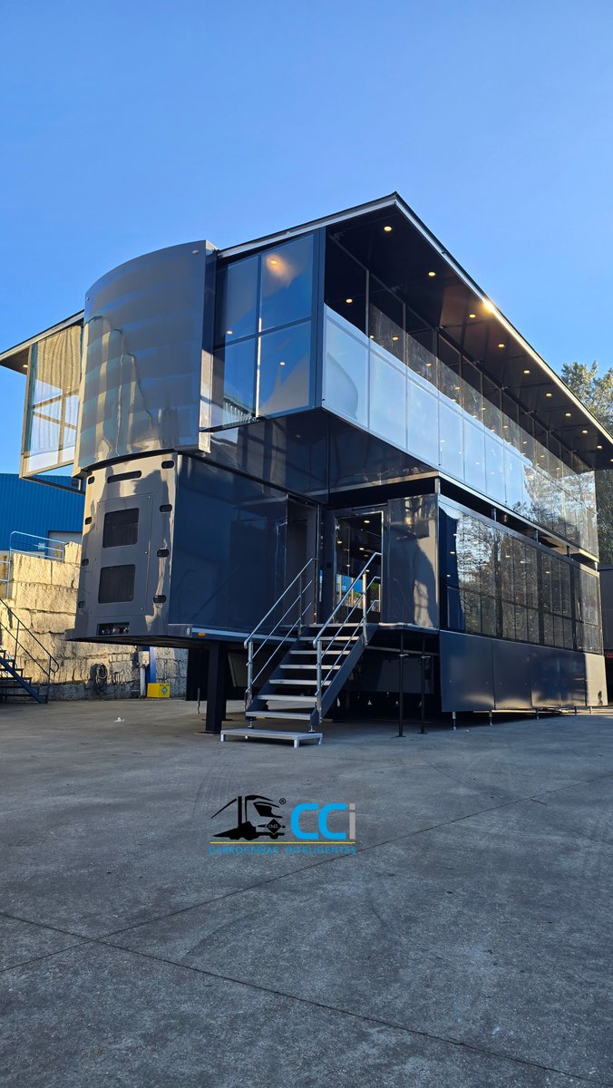 GRUPOODL's tweet photo. CCI Carrocerías Inteligentes en @grupoodl fabrica un nuevo Hospy 200 para el equipo @clxmotorsport
¡Muchas gracias  a @clxmotorsport por confiar en nuestro trabajo!
#grupoodl
#hospy200
#clxmotorsport
#carroceriasinteligentes https://t.co/10CB8lWhLF