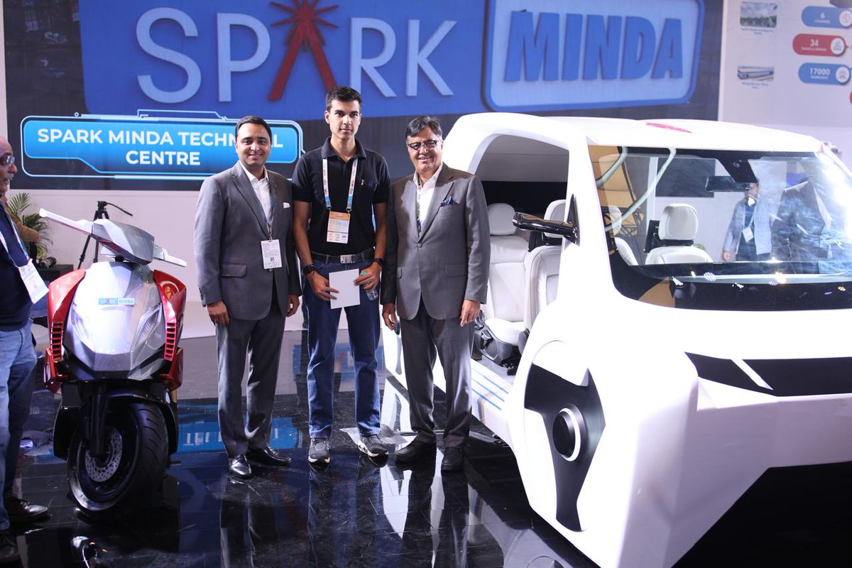 spark_minda's tweet photo. We had the privilege of welcoming Mr. Rishab Bajaj from Bajaj Auto Ltd. to our pavilion at the #BharatMobilityExpo2025.

It was an inspiring experience to share our innovations and exchange insights with such a respected industry leader. 

#SparkMinda #BajajAuto #Innovation https://t.co/L5SnqGuR9G