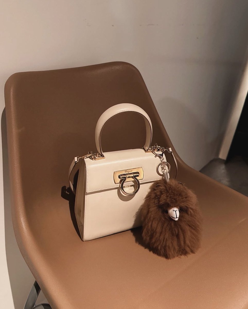 🦙🧸♥️
バッグにつけても、インテリアも
かわいい😉♥️

puiiup.thebase.in