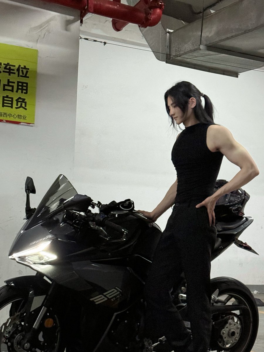 锦锦（相亲版） tweet media