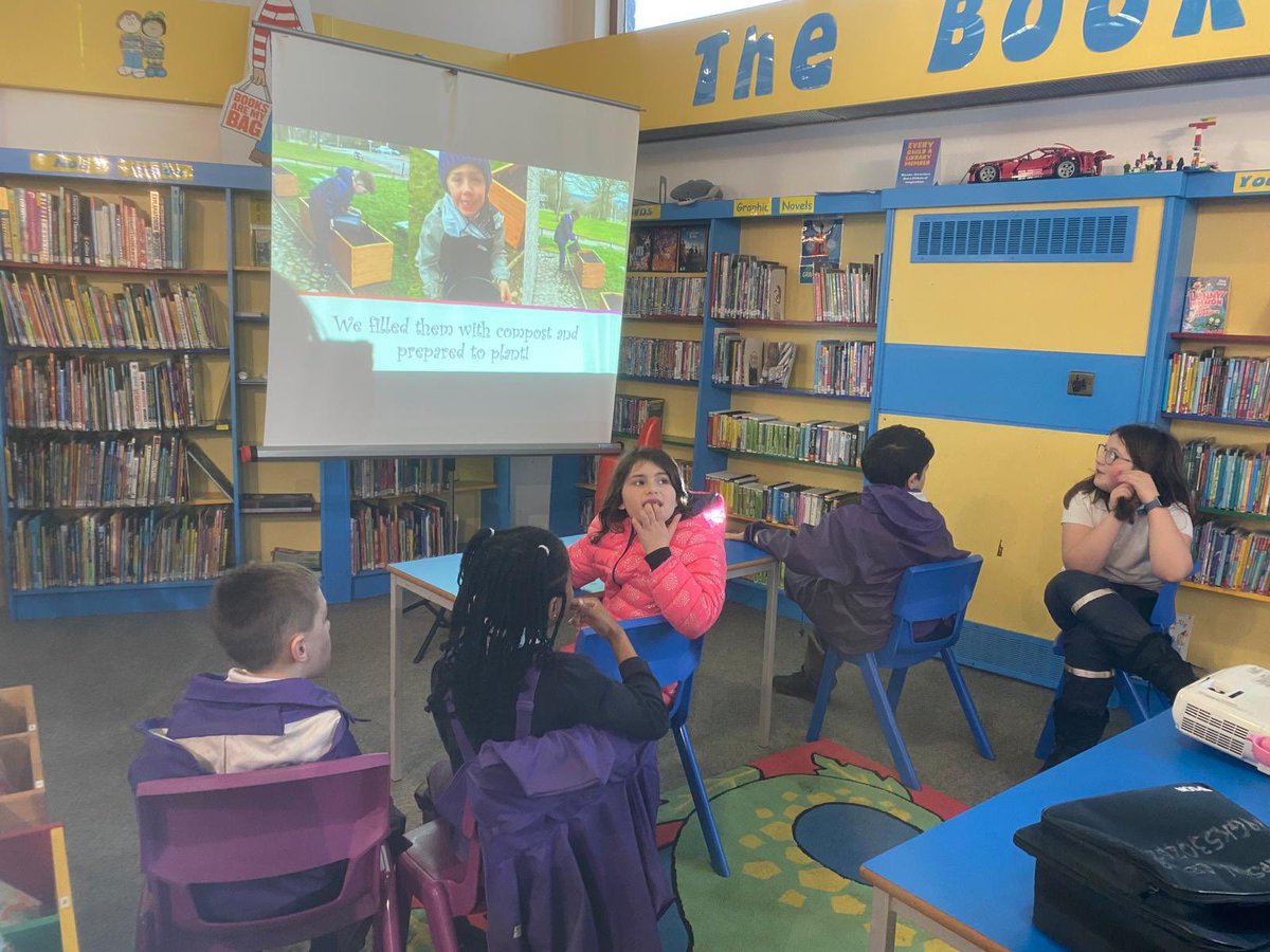 Abbotswell School tweet media