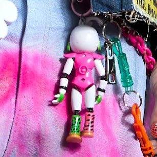 ตุ๊กตาที่มาร์คห้อย หน้าตากวนมั้ก5515155555555555555555555555

#MARCKRIS 
#BUS_กั๊ก_MEMBERPHOTO
#BUS_กั๊ก
#GELBOYSสถานะกั๊กใจ