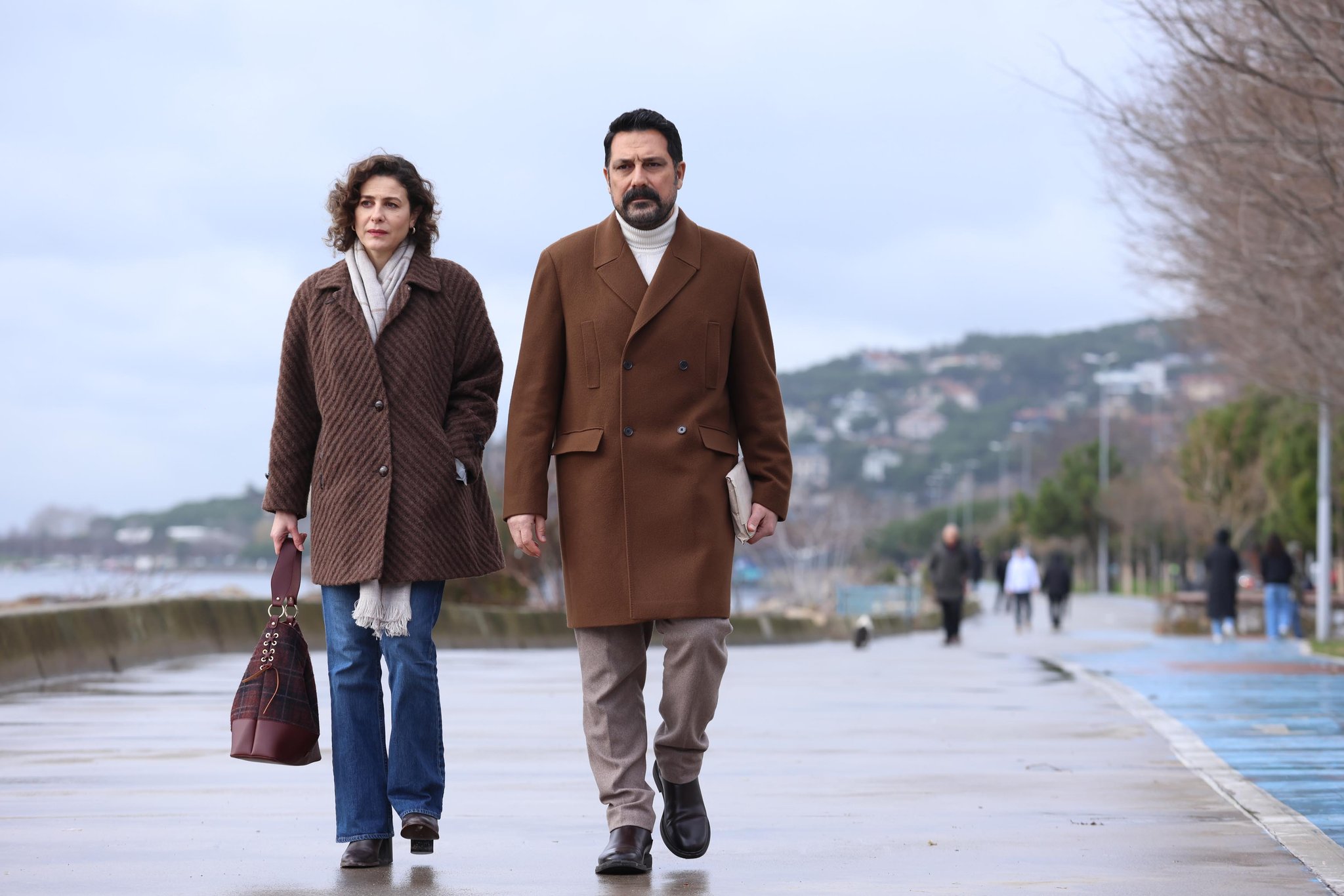 GiCt-5PXgAAE8W9?format=jpg&name=large