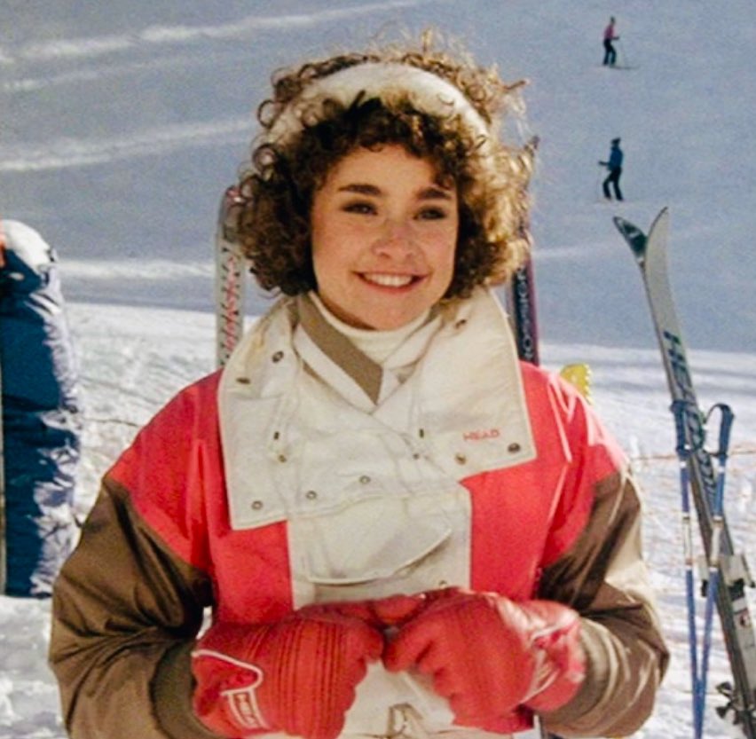 Go that way REALLY FAST. If something gets in your way - TURN!!! 😎⛷️🎩

#good #advice #betteroffdeadmovie #film #nostalgia