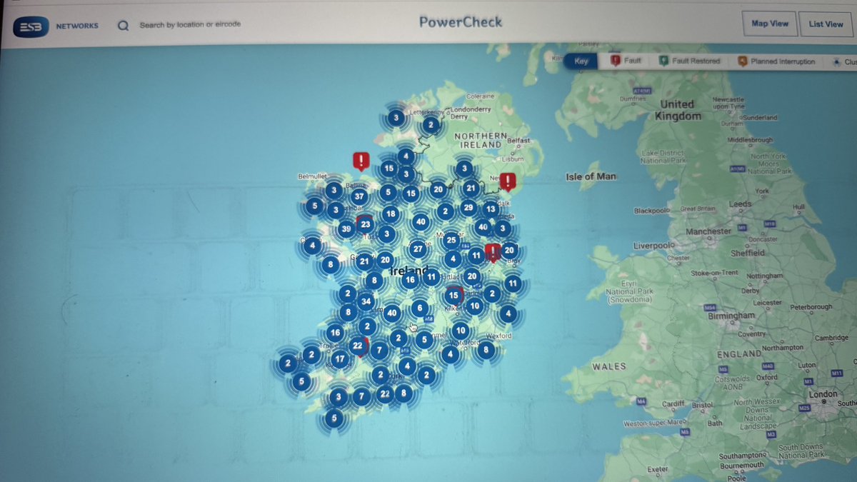 PaschalSheehy's tweet image. I don’t think I’ve ever seen the #Powercheck app populated with as many faults as this — @ESBNetworks says more than half a million people are without power this morning. It’s going to be a busy day! #StormEowyn @rtenews