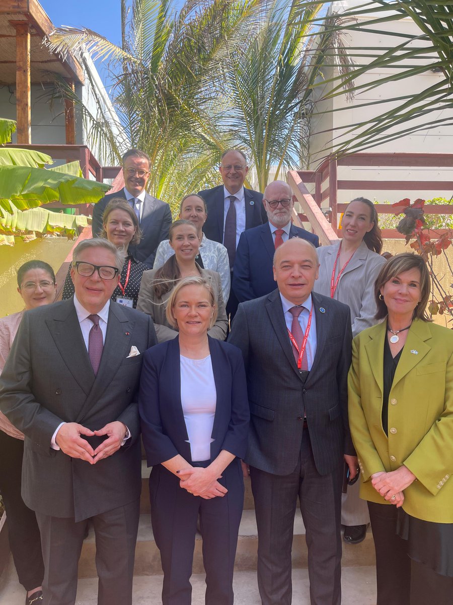 FinlandinSom's tweet photo. The EU is a key partner for #Somalia in state building and #security sector reform. Minister @MariPSRantanen met with EU Ambassador Karin Johansson &amp; @EUCAPSOM Head of Mission Kęstutis Lančinskas, thanking @EU_in_Somalia and EU crisis management missions for their work. 🇪🇺🇫🇮🇸🇴 https://t.co/dvZyluDwM4