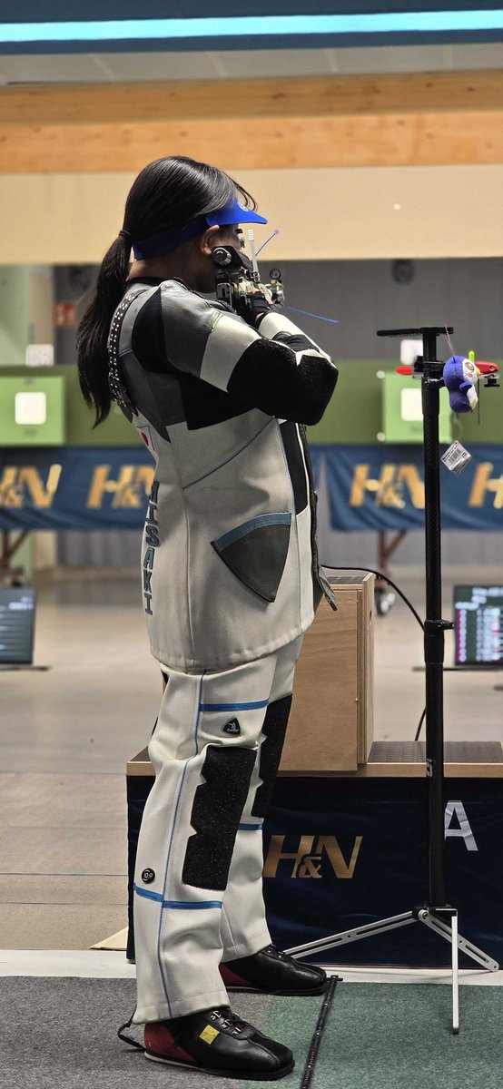 riflesports_jp's tweet photo. 2025H&amp;Nカップ　ミュンヘンにて、エアライフル女子　野畑美咲選手(明治大学)が、本選得点633.7点(日本記録)で2位通過、ファイナル4位となりました🇯🇵

https://t.co/MrccjsjwWv

＠misaki_24680 
＠riflesports_jp 
＠Meiji_Univ_koho https://t.co/ABUvjnhfMK