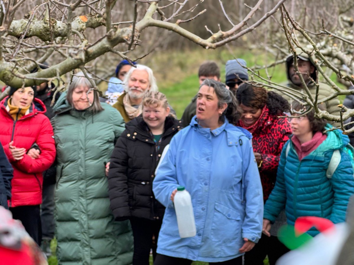 CamphillMK's tweet photo. We hosted our very own Wassail celebration this week, organised by our Music and Theatre Workshop. The Wassail tradition involves music, toast, and spiced apple juice (or cider). It respects the ‘King Tree’ in this traditional ceremony to awaken the orchard and encourage a bumper crop of apples for the coming year.
For our Camphill MK Wassail, we had a horse, Dobbin, made by the Backstage Workshop, which led the procession. The Bean King and Pea Queen followed, and our Music Group made wonderful music to encourage spring. 
View the photos & read the full story here - https://t.co/LvJw10inIA

#CamphillMK #Wassail #AppleTree #Traditions #Community #Orchard #CamphillCommunities