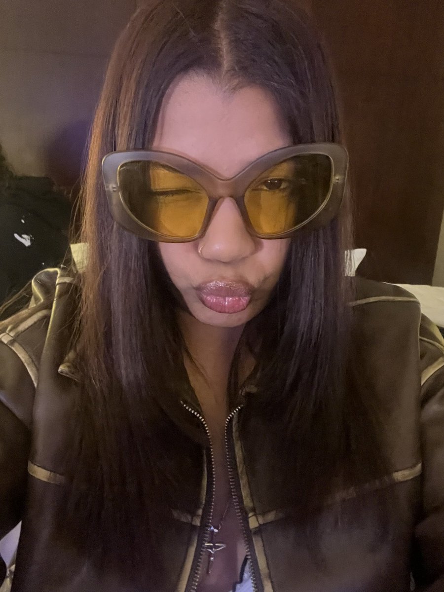 cheekykiki3's tweet photo. Face it https://t.co/eVkjQEg5eb