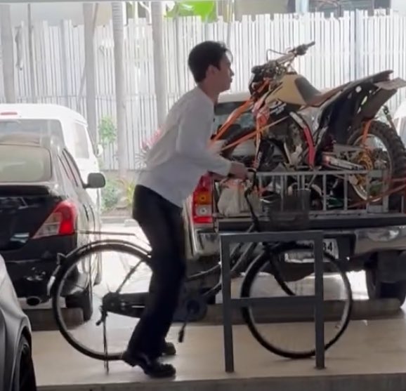 gam_napatt's tweet image. มึง 555555555555555555555555555555

PIT BABE 2ND QUEUE 

 #PitBabe2_Q2