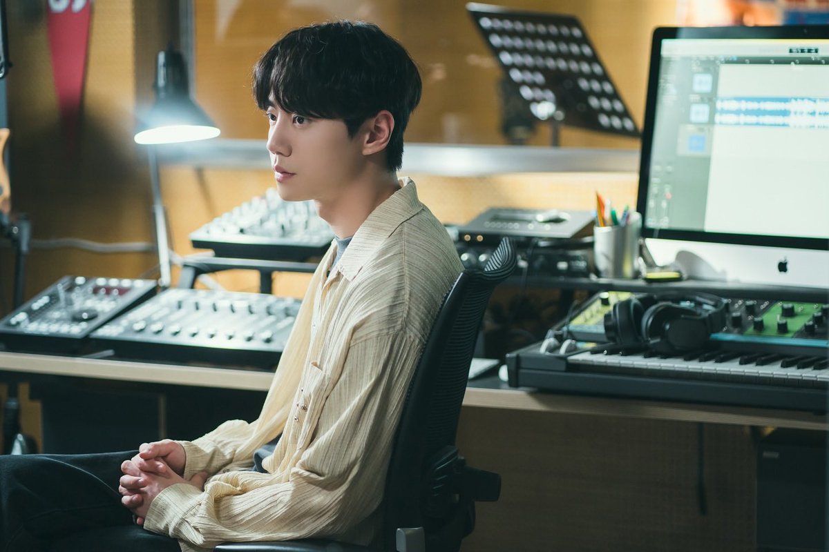 ljy096's tweet photo. #이준영
2019
一番のHappinessは何ですか?
https://t.co/NdOH8SPluh
2020
新曲をレコーディングしました
https://t.co/MQrPOopv44
2022 #윤태인
2025 #홍시준
#LeeJunYoung
#イジュニョン #李濬榮
#อีจุนยอง #이준영
#096video https://t.co/5dcfNUCkfn