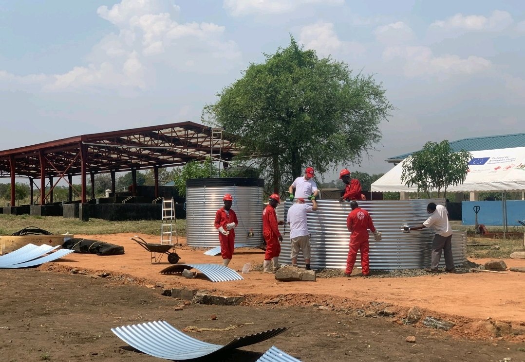 inakasiita1's tweet photo. @UgandaRedCross WASH team in Imvepi refugee settlement setting up facilities for fecal sludge management in the refugee hosting community.
Fecal sludge management involves the safe handling of human waste from toilets.ย This includes collecting, transporting, treating, and disposing of fecal matter from septic tanks and pit latrines.ย
Fecal sludge management prevents the spread of disease by keeping human waste from contaminating drinking water and the environment.
And, it is important in humanitarian settings where diseases such as cholera and dysentery can spread quickly.
It also prevents the spread of disease by keeping human waste from contaminating drinking water and the environment.
@UgandaRedCross
@IFRCAfrica @ifrc @eu_echo @RodeKruisVL @roteskreuzat