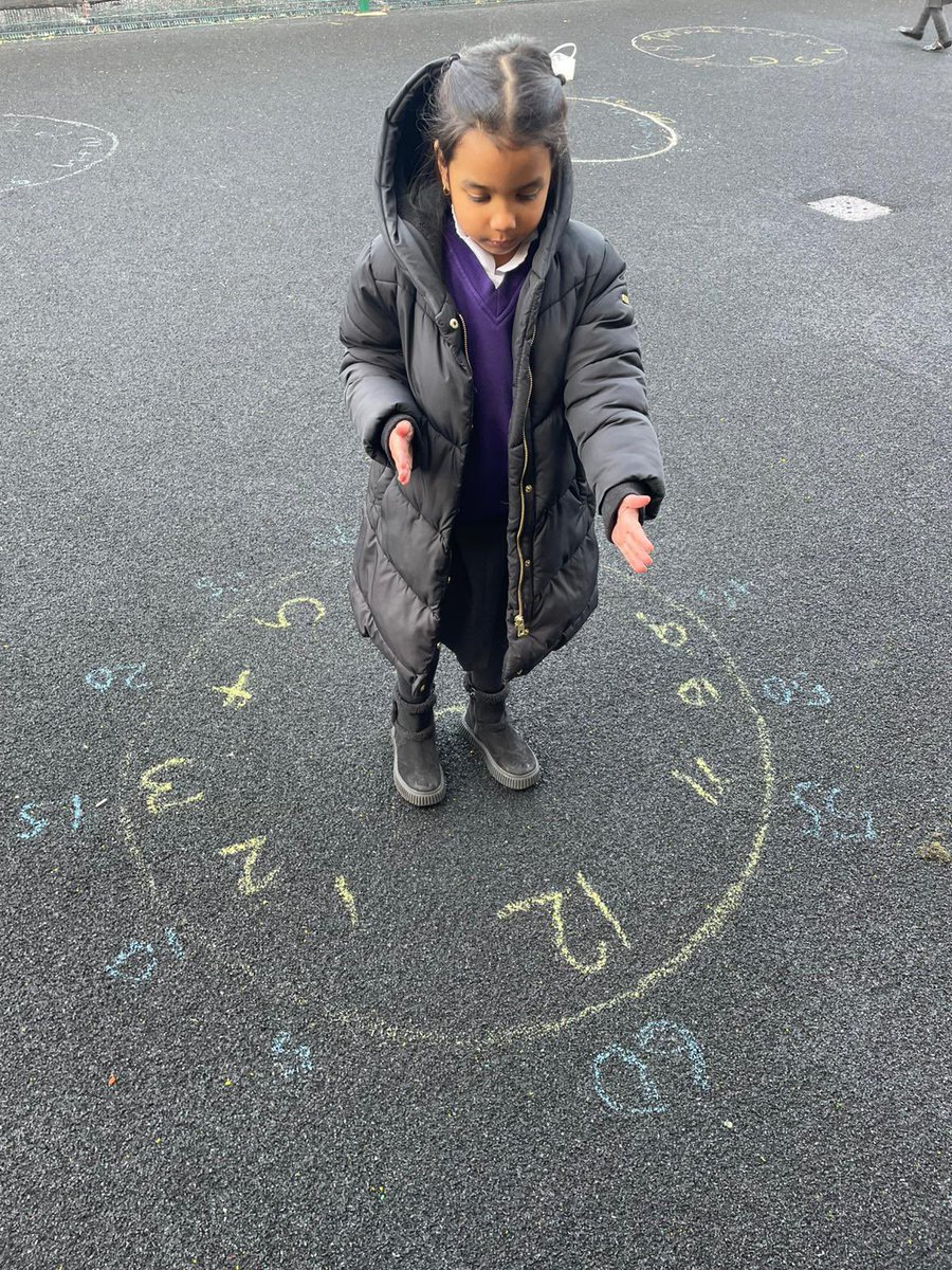 ParkAcad's tweet photo. Year 2 had an amazing time exploring clocks outdoors! ⏰ They created giant clocks on the ground and practiced telling the time in 5-minute intervals. Such a fun and active way to make learning come alive! #MathsOutdoors #TellingTime #ActiveLearning @thesteptrust https://t.co/cmd47391el