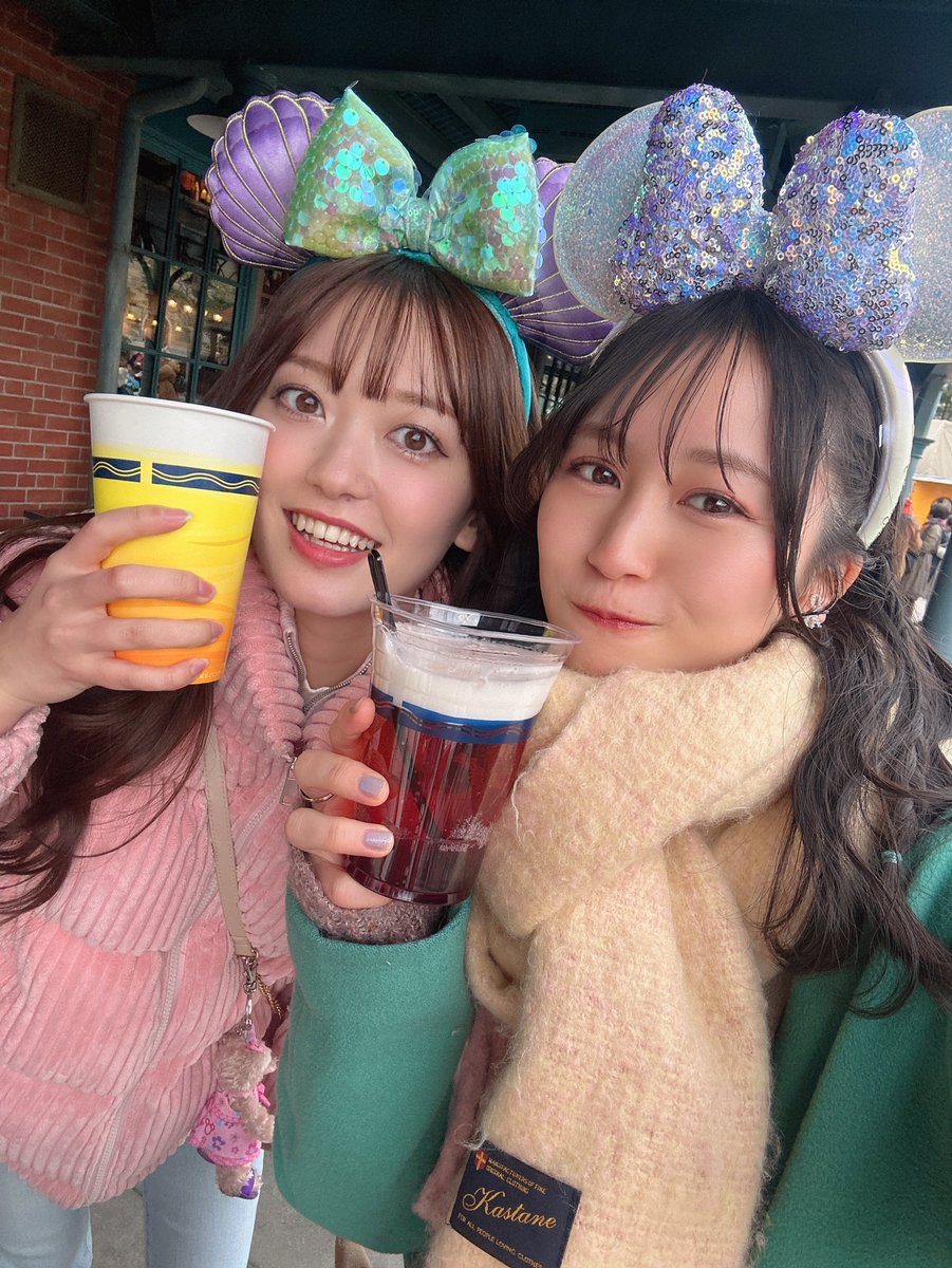 Haruka26s's tweet photo. イルマディズニー🌳🎼
してきたんだ〜〜〜✌️

いっぱい乗れて食べて大満足🥨🍺 https://t.co/M5hQDsFxZ5