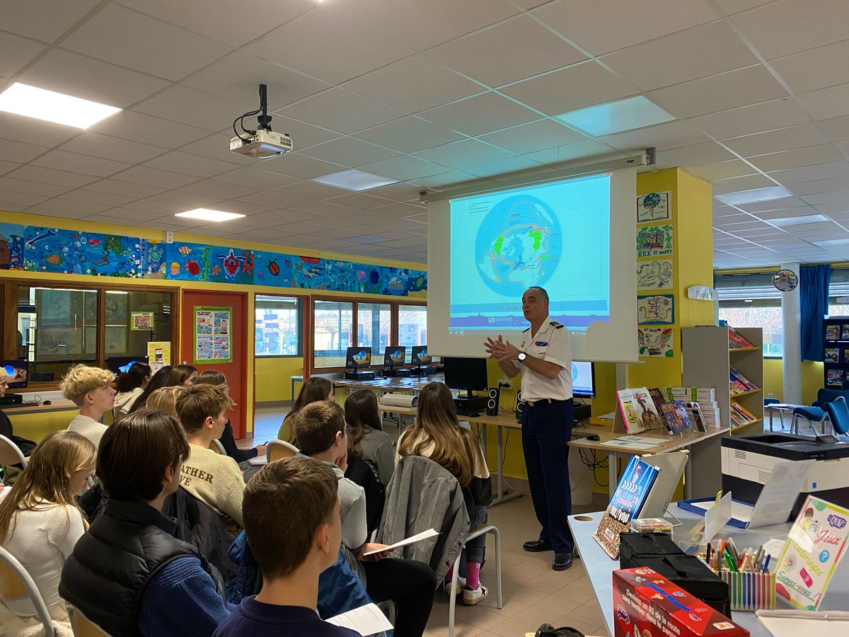 Collège Victor Hugo - Gassin tweet media