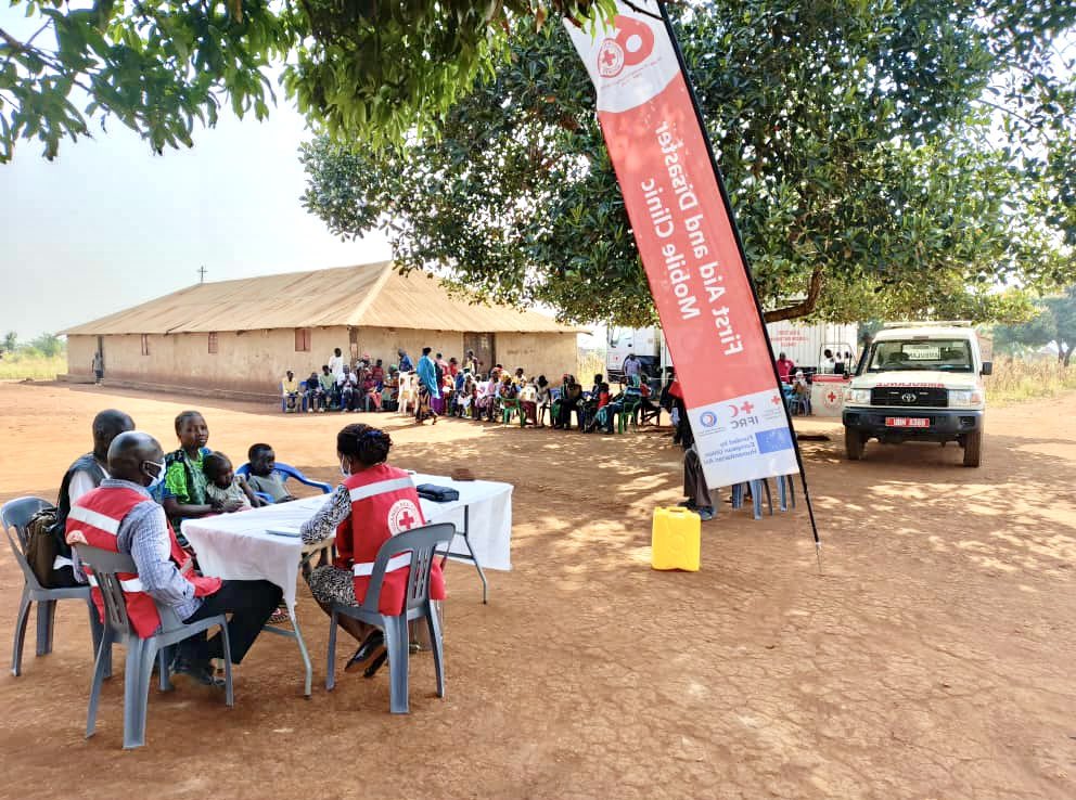 UgandaRedCross's tweet photo. Through our First Aid and Disaster Mobile Clinic, we are bringing essential health care services closer to hard-to-reach communities in Kiryandongo Refugee Settlement through community health outreaches.

The medical facility on wheels has so far supported 8,663 people, with our standby ambulance facilitating 188 referrals since this response began in July 2024.

This is with support from @eu_echo, @IFRC_DREF, @ifrc and @RodeKruisVL . The Kiryandongo Refugee Settlement is home to over 50,000 Sudanese refugees who fled the conflict in Sudan.

#SavingLives
#ServingHumanity
#HumanityNeedsYou 
@DrBrianBilalK, @inakasiita1, @LillianAber, @opmdpm, @OPMUganda, @JCWamala, @DianaAtwine @MinofHealthUG