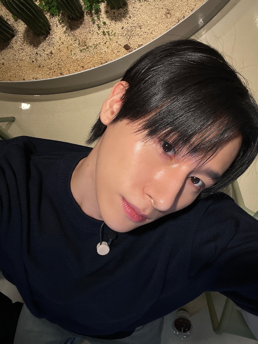 연휴 시작 몬먹고 시작😆 #IM