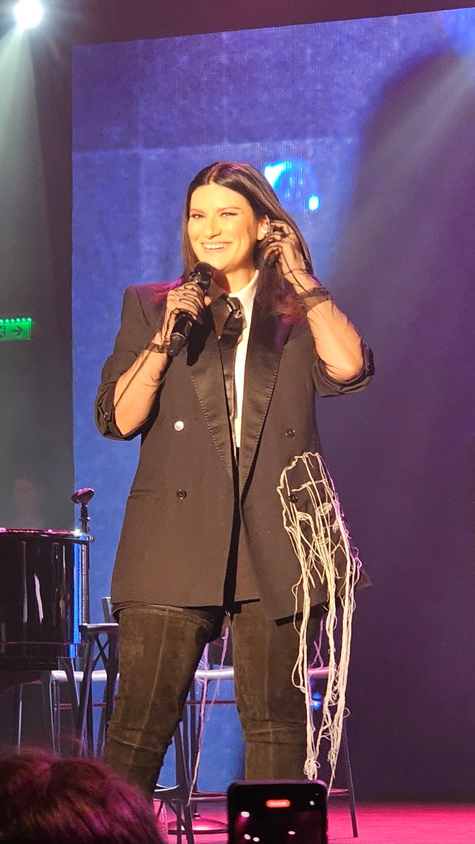 AnnalisaAccardi's tweet photo. Non esiste ostacolo #cheNonPossa superare. Ecco cosa mi hai insegnato questo sguardo e questo sorriso ❤️ https://t.co/RrigBsnKOg