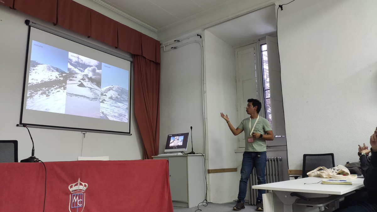 IPE_CSIC's tweet image. ❄️𝙓𝙄𝙄𝙄 𝘾𝙤𝙣𝙜𝙧𝙚𝙨𝙤 𝙙𝙚 𝙡𝙖 𝘼𝙨𝙤𝙘𝙞𝙖𝙘𝙞𝙤́𝙣 𝙀𝙨𝙥𝙖𝙣̃𝙤𝙡𝙖 𝙙𝙚 #𝘾𝙡𝙞𝙢𝙖𝙩𝙤𝙡𝙤𝙜𝙞́𝙖 , celebrado en San Lorenzo de El Escorial.
🗣️Activa participación de nuestros compañeros de #hidrología y de @CryoPyr sobre sus investigaciones en #Pirineos.