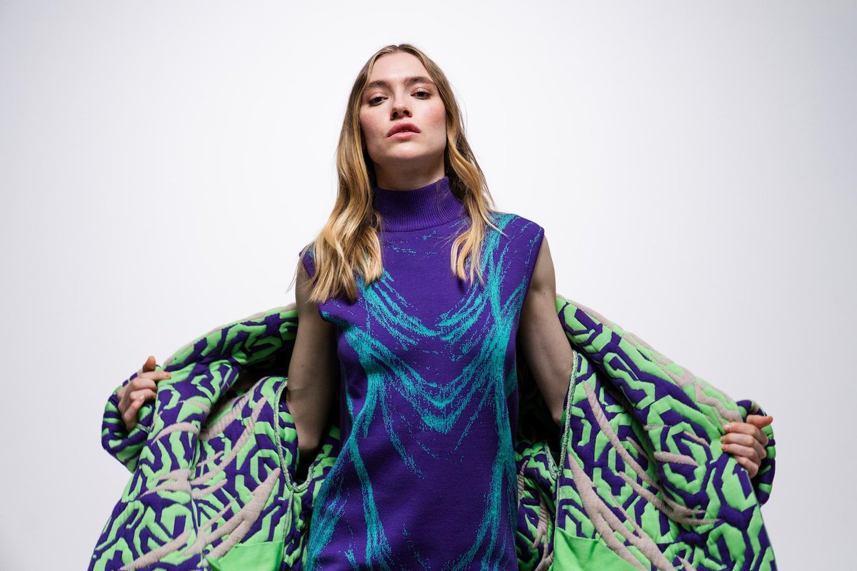 KnittingIndustr's tweet image. Shima Italia contest champions future fashion talent...

Read more - knittingindustry.com/shima-italia-c…
#ShimaItalia #FutureFashion #KnitwearDesign #YoungTalent #FashionContest #PittiImmagine #FashionInnovation #KnittingTechnology #CreatorsTheCall #FashionAcademy