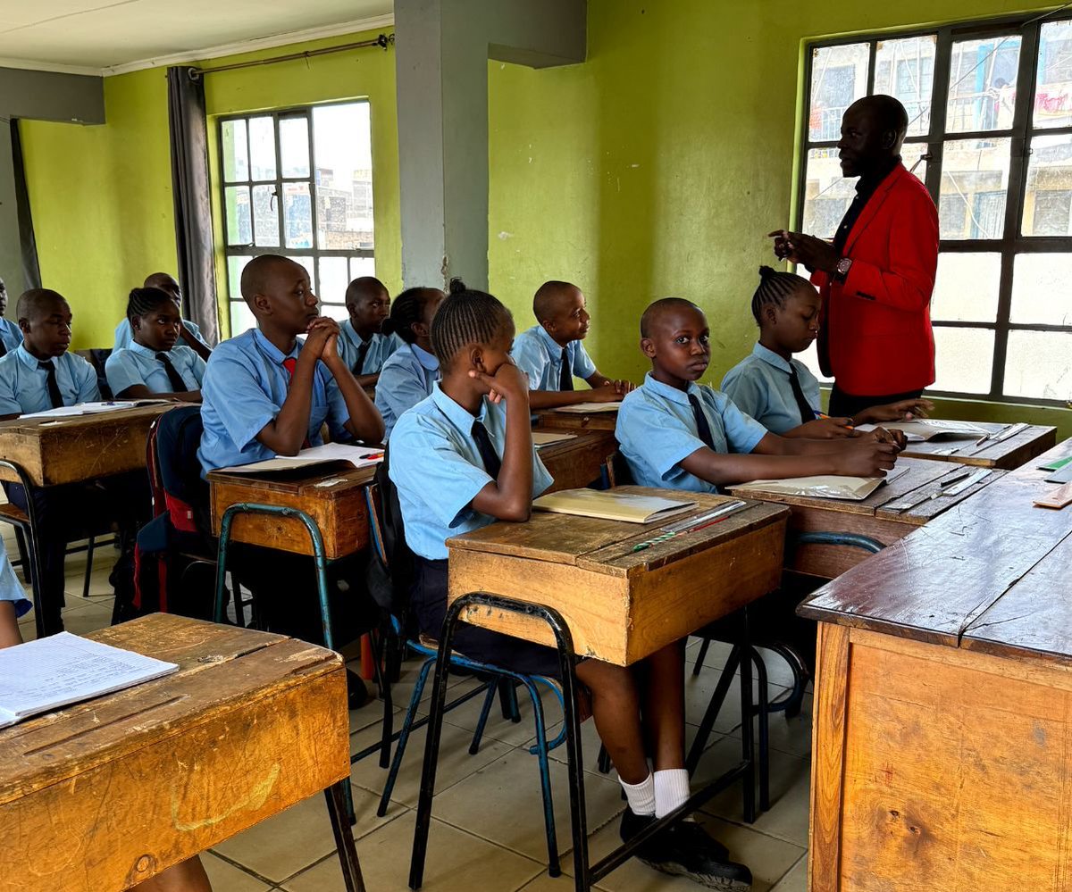edukenya's tweet photo. School is in session! Our 18th year of education began with reviewing our syllabuses, settling into new desks, and getting to know new teachers. 

Our theme verse for the year is Proverbs 90:12, "So teach us to number our days, that we may get a heart of wisdom." https://t.co/RpaeNQFMNH