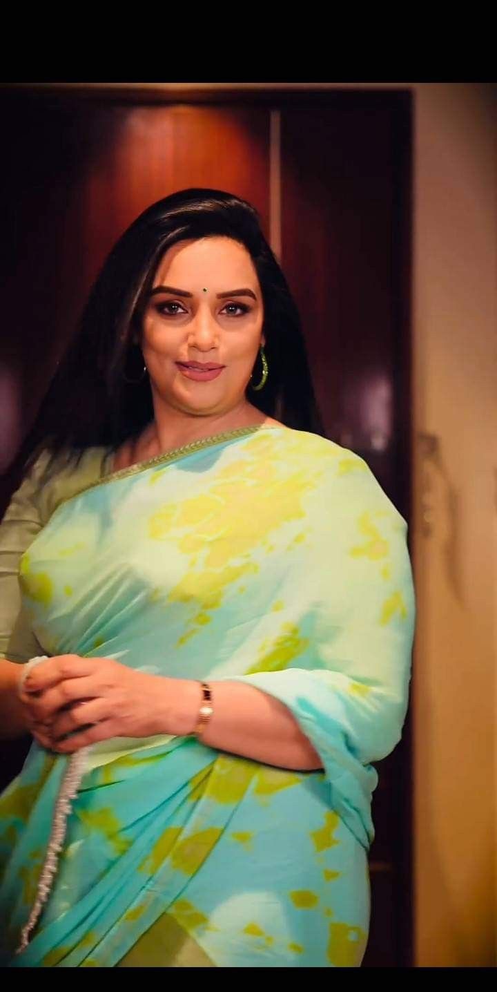 Image Hot Mallu Aunty Swetha Menon collections, Malayam Actress Swetha Menen iiQ8