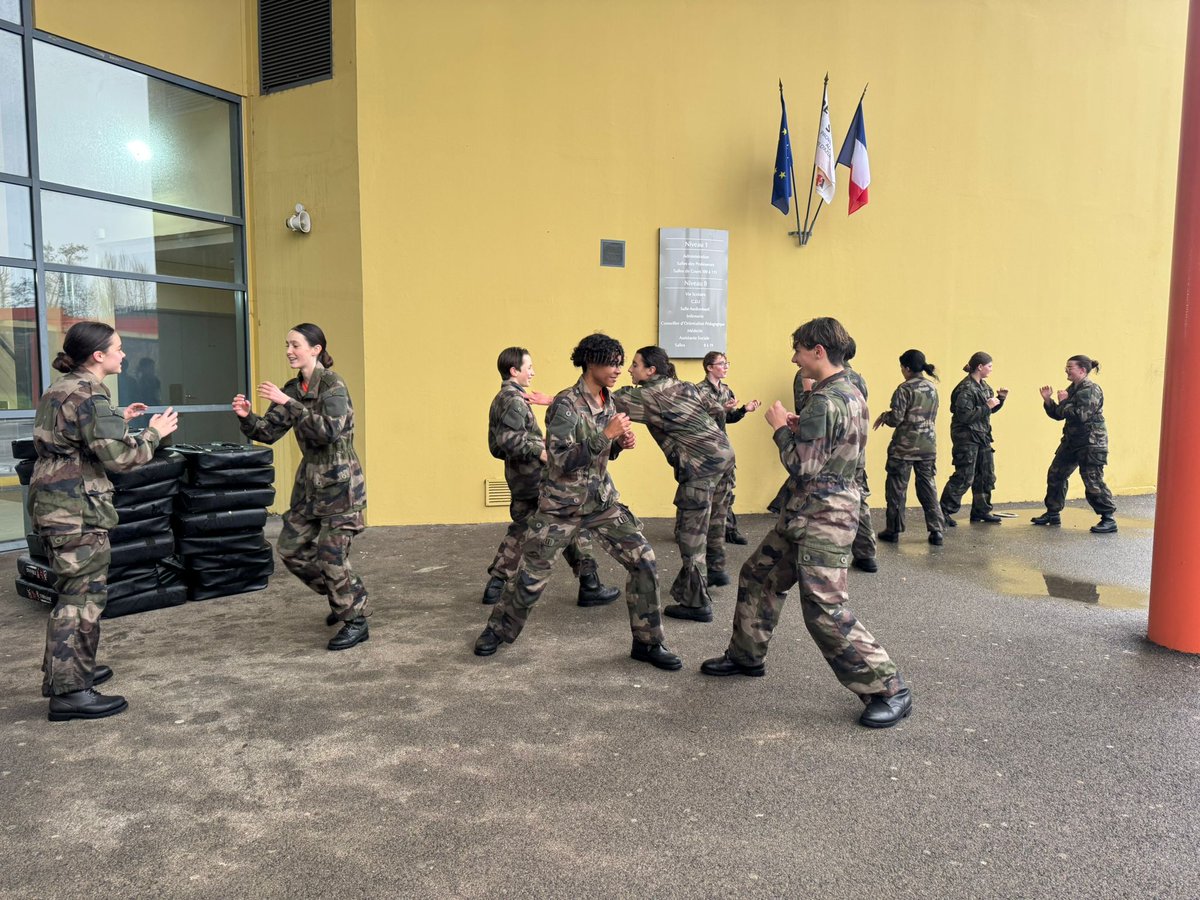 Collège Victor Hugo - Gassin tweet media