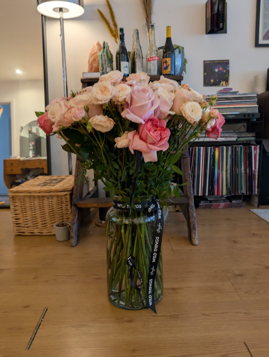 rachelchinourir's tweet image. THANK YOU ADELE 😭