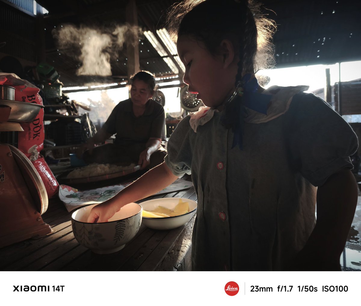 แสงตอนเย็นกับเด็กหญิง 

Shot on : Xiaomi 14T 🔴📸🟠 
#xiaomi14t #xiaomi #xiaomi14tseries #xiaomi1thailand