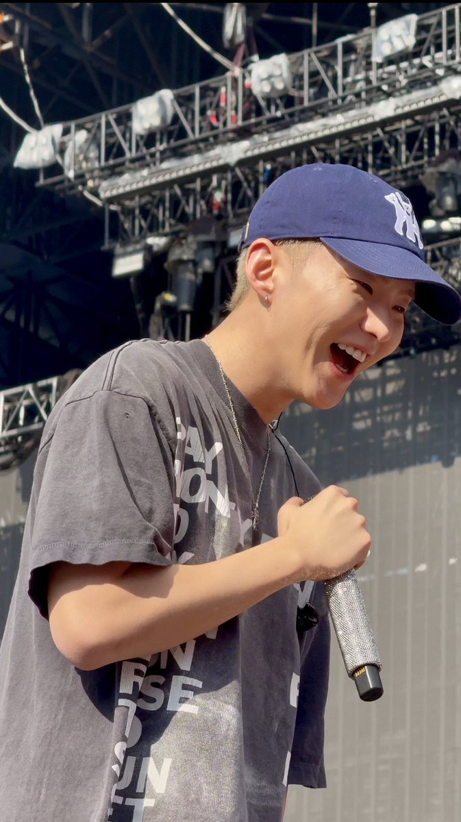 here are some sample shots from iphone 16 pro max, better to take pictures while recording, the quality is so GOOD!!!