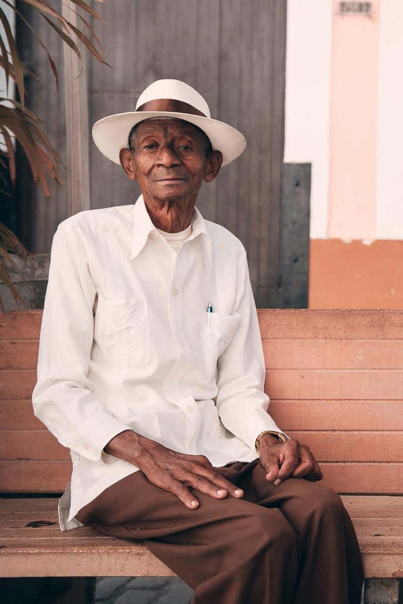 Hoy celebramos los 85 años de José Fidel Leonard Viciedo, el inquieto Joseíto, tesoro del danzón y orgullo de Matanzas. ¡Felicidades, Joseíto! Que la salud y la alegría te acompañen siempre.
¡Pronto Matanzas te dará el homenaje que mereces en el Encuentro Internacional Danzonero!