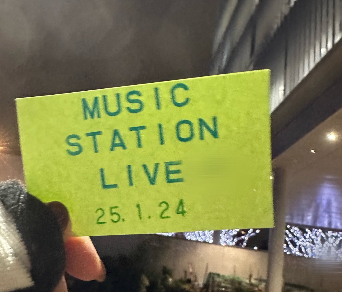 n__n1517's tweet image. 楽しかったぁぁーー❤️‍🔥
もうとにかく時間がなくて😂(生放送ならではw)
スタッフさんもバタバタで、スタジオ入る時も出る時もすんごい走ったから6面の団結力がうまれました🏃‍♀️‍➡️🏃‍♀️‍➡️🏃‍♀️‍➡️
貴重な経験✨笑

すっごい近かったしキラキラしてた〜🥹🪩

#Mステ
#Da_iCE
#FUNKEYS