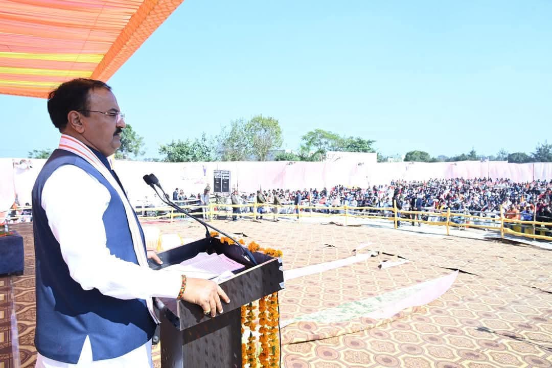 RahulBachchaBJP's tweet photo. आज़ जनपद कन्नौज में भारतीय जनता पार्टी द्वारा आयोजित #संविधान_गौरव_अभियान में मुख्य अतिथि के रूप में लोकप्रिय उपमुख्यमंत्री श्री केशव प्रसाद मौर्य ने प्रबुद्धजनों की संगोष्ठी को संबोधित किया।

कार्यक्रम में हमारे #बिल्हौर_विधानसभा की भारी संख्या में पहुंचे #जनसैलाब को मेरा कोटि कोटि प्रणाम 🙏🏻 

इस अवसर पर सभी पदाधिकारियों एवं कार्यकर्ताओं की गरिमामयी उपस्थिति रही, सभी का सादर धन्यवाद….

#संविधान_गौरव_अभियान #UPFoundationDay2025