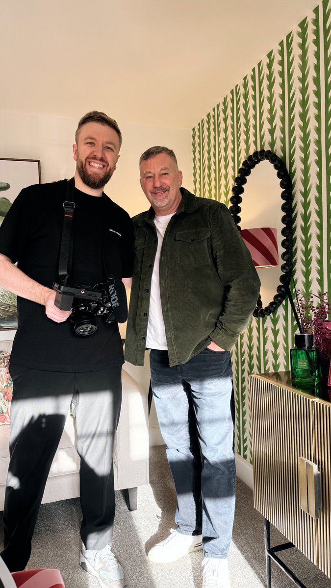 A great morning shooting with <a href="/Realaldo474/">John Aldridge</a> 📸 Up the reds 🧣👊