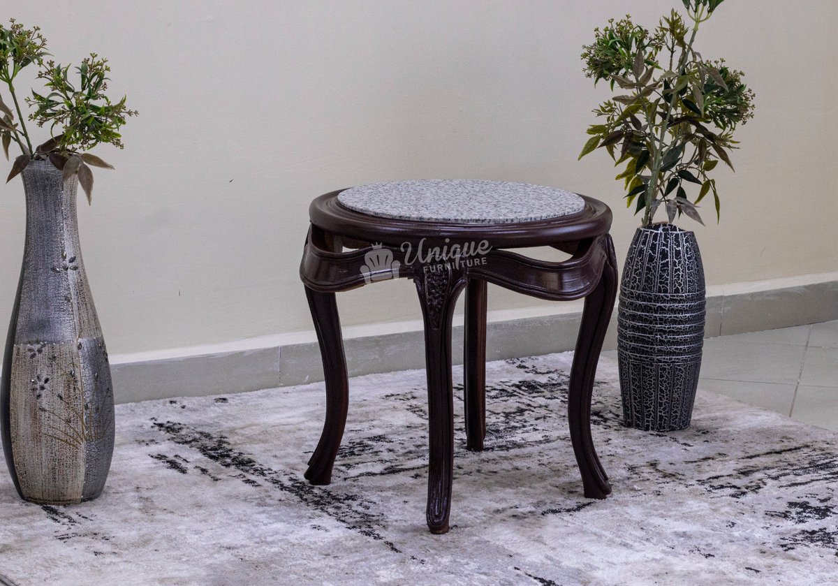 UniqFurnitureKe's tweet image. Kenyan pride in every detail 
From unique accents to functional decor, our small items add a touch of homegrown charm to your space. 

#Stool #antiquestool #modernfurniture #modernliving #antiquefurniture #nairobifurniture