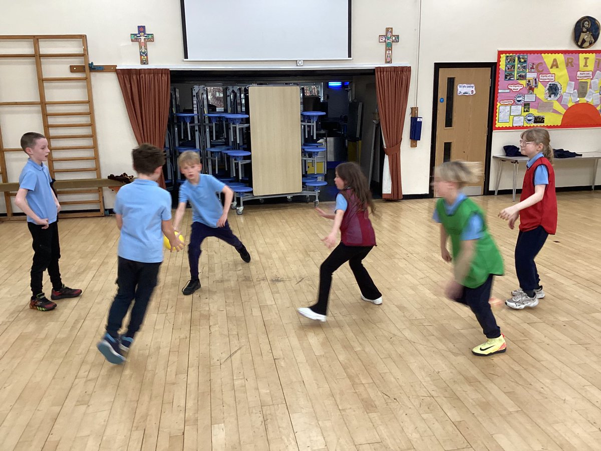 St Joseph's RC Shaw tweet media