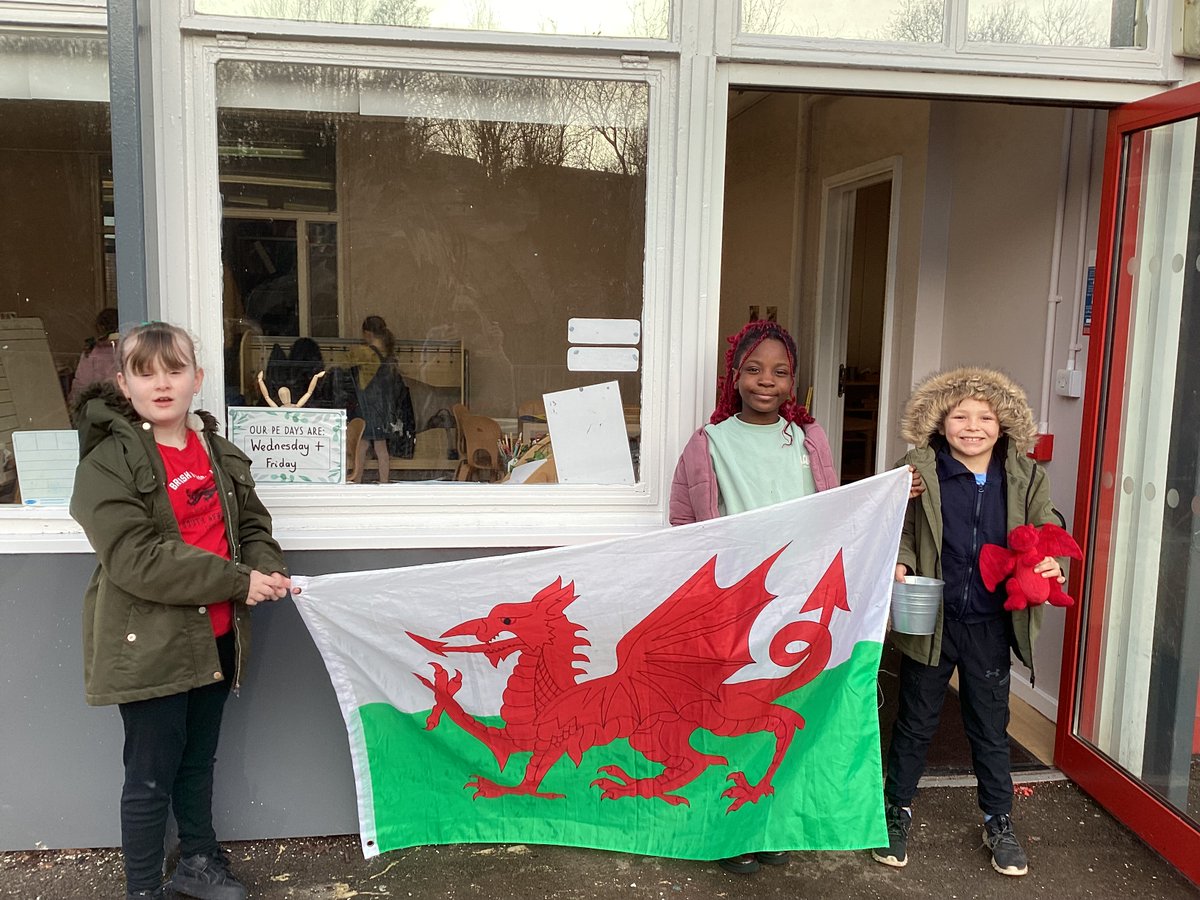 Monnow Primary School tweet media