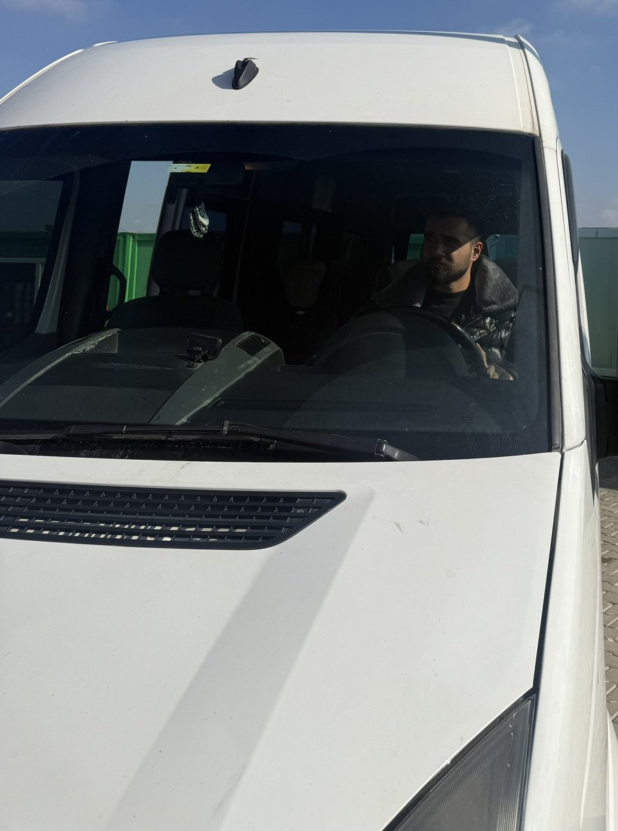 batuhandaskol's tweet photo. Birlik ve Beraberlik Çocuklukta Başlar

Toplum Gönüllüleri Vakfı (TEGV) tarafından Adıyaman Park AVM’de düzenlenen koro çalışmaları gösterisine, Demokrasi ve Birlik Derneği olarak gururla katıldık. Yönetim Kurulu Başkanımız Batuhan Daşkol, Başkan Yardımcılarımız Ahmet Akdulum ve Ahmet İnce ile birlikte, etkinliğe katılan 75 öğrencimizin ulaşım ihtiyaçlarını şahsi olarak üstlenerek, 3 araçla bizzat direksiyon başına geçtiler.

Bu anlamlı etkinlikte, derneğimizin temel amacı olan birlik ve beraberlik hedefine, geleceğimizin teminatı çocuklarımızla birlikte ulaşmanın gururunu yaşıyoruz.

Demokrasi ve Birlik Derneği olarak, her zaman birlik, bütünlük ve güzellikten yana olacağımıza, toplumumuz için daha birçok değerli faaliyete imza atacağımıza söz veriyoruz.

@MetinerBasin @ahmetkrkyl @yusufaslan_02 @AkdulumAhmet1 @dembirderkahta @dembir_der @dembirderadyman