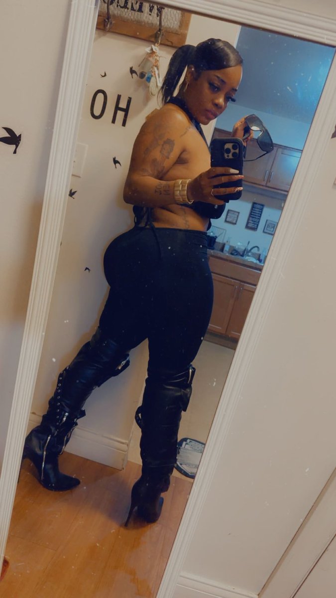 mzdedababy's tweet photo. How u fk’N wit me 🤔 https://t.co/TjlqpFrIzF