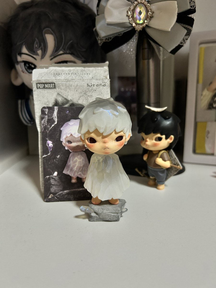avx_archives's tweet photo. wtt hirono kubo ph
have: fading 
want: devilry, kubo flipped, too amnesia, prankster loong, or drop same demand offers 🫶🏻

(d po kasama si patience, photobomber lang sha bcs naiinggit) https://t.co/hZmkXfRL7A